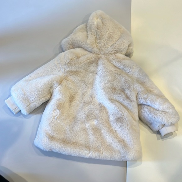 Zara Fur Jacket EUC 12-18mos - Picture 8 of 13